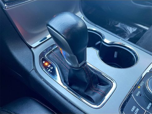 Used 2020 Jeep Grand Cherokee Trailhawk image 17