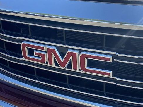 Used 2015 GMC Sierra 1500 SLT w/ SLT Crew Cab Value Package AWD/4WD image 25