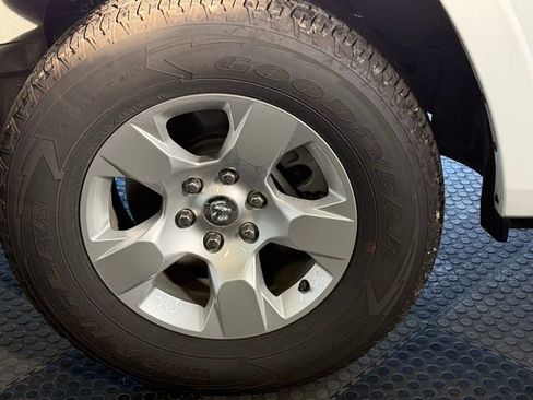 Used 2025 RAM 1500 Big Horn image 15