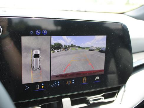 New 2027 Chevrolet Equinox LT w/ Safety and Technology Package FWD image 42
