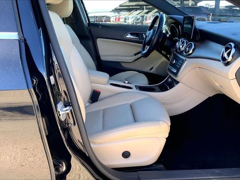 Used 2018 Mercedes-Benz GLA 250 image 9