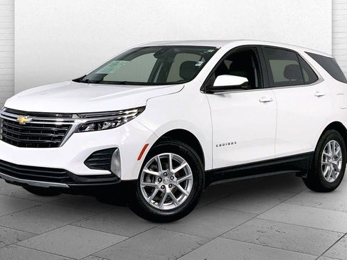 Used 2023 Chevrolet Equinox LT FWD image 12
