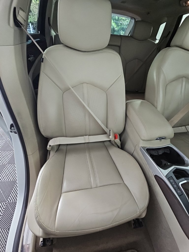 Used 2016 Cadillac SRX Premium w/ Trailering Package FWD image 22