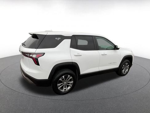 Used 2025 Chevrolet Equinox LT image 15