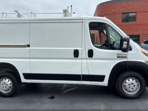 Used 2021 RAM ProMaster 1500 w/ Convenience Group FWD image 4