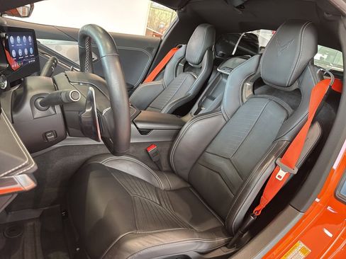 Used 2022 Chevrolet Corvette Stingray Preferred Cpe w/ Z51 Performance Package image 16