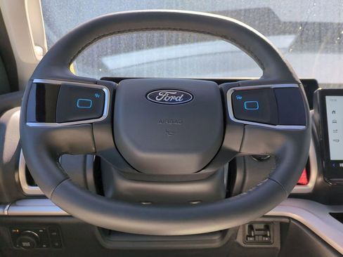 Certified 2025 Ford Expedition Max Active image 22