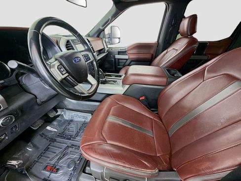 Used 2018 Ford F150 Platinum w/ Technology Package AWD/4WD image 23