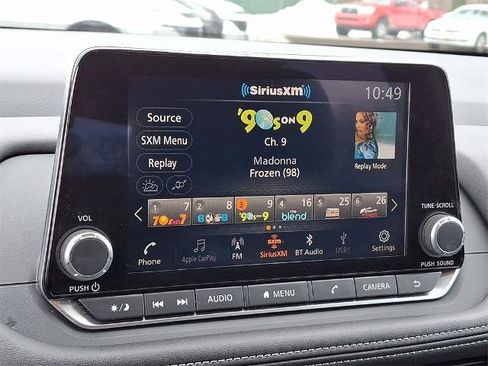 Certified 2025 Nissan Rogue S image 18