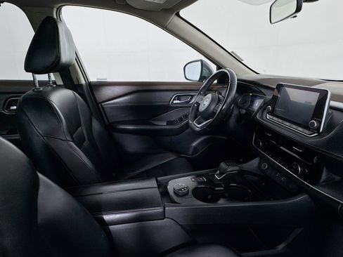 Used 2021 Nissan Rogue SV w/ Premium Package AWD/4WD image 28