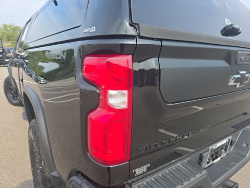 Used 2024 Chevrolet Silverado 2500 ZR2 w/ ZR2 Bison Edition AWD/4WD image 34