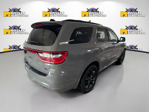 Used 2024 Dodge Durango R/T AWD/4WD image 4