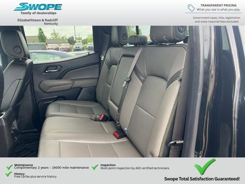 Used 2025 Chevrolet Colorado ZR2 w/ Technology Package AWD/4WD image 12