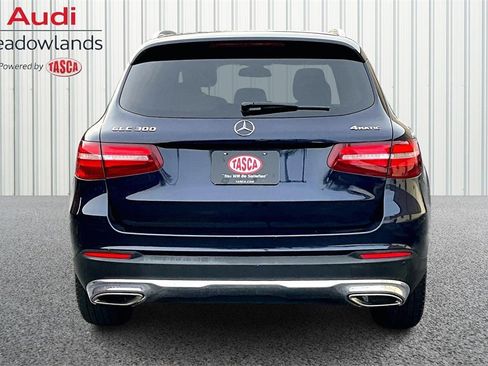 Used 2018 Mercedes-Benz GLC 300 4MATIC image 5