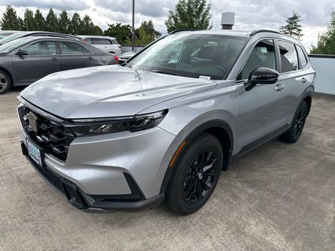Certified 2025 Honda CR-V Sport image 2