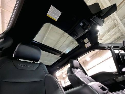 Used 2018 Ford F150 Raptor w/ Equipment Group 802A Luxury image 23