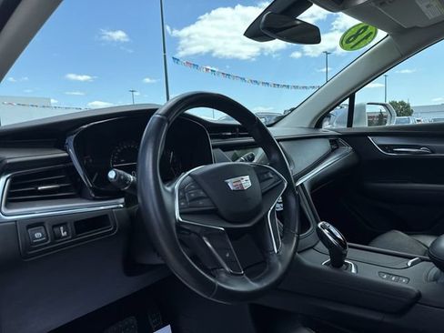 Used 2018 Cadillac XT5 Luxury AWD/4WD image 9