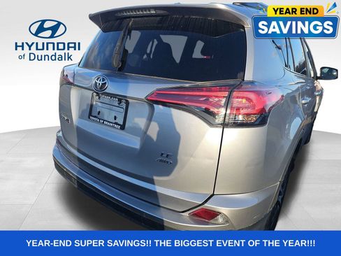 Used 2017 Toyota RAV4 LE w/ Carpet Mat Package image 5