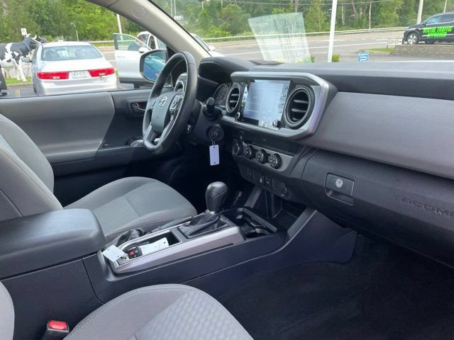 Used 2020 Toyota Tacoma SR5 AWD/4WD image 7