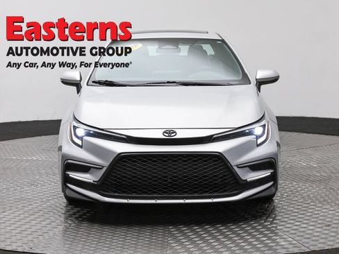 Used 2023 Toyota Corolla XSE FWD image 2