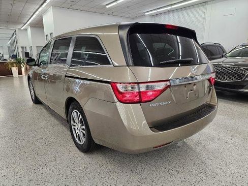 Used 2013 Honda Odyssey EX image 6