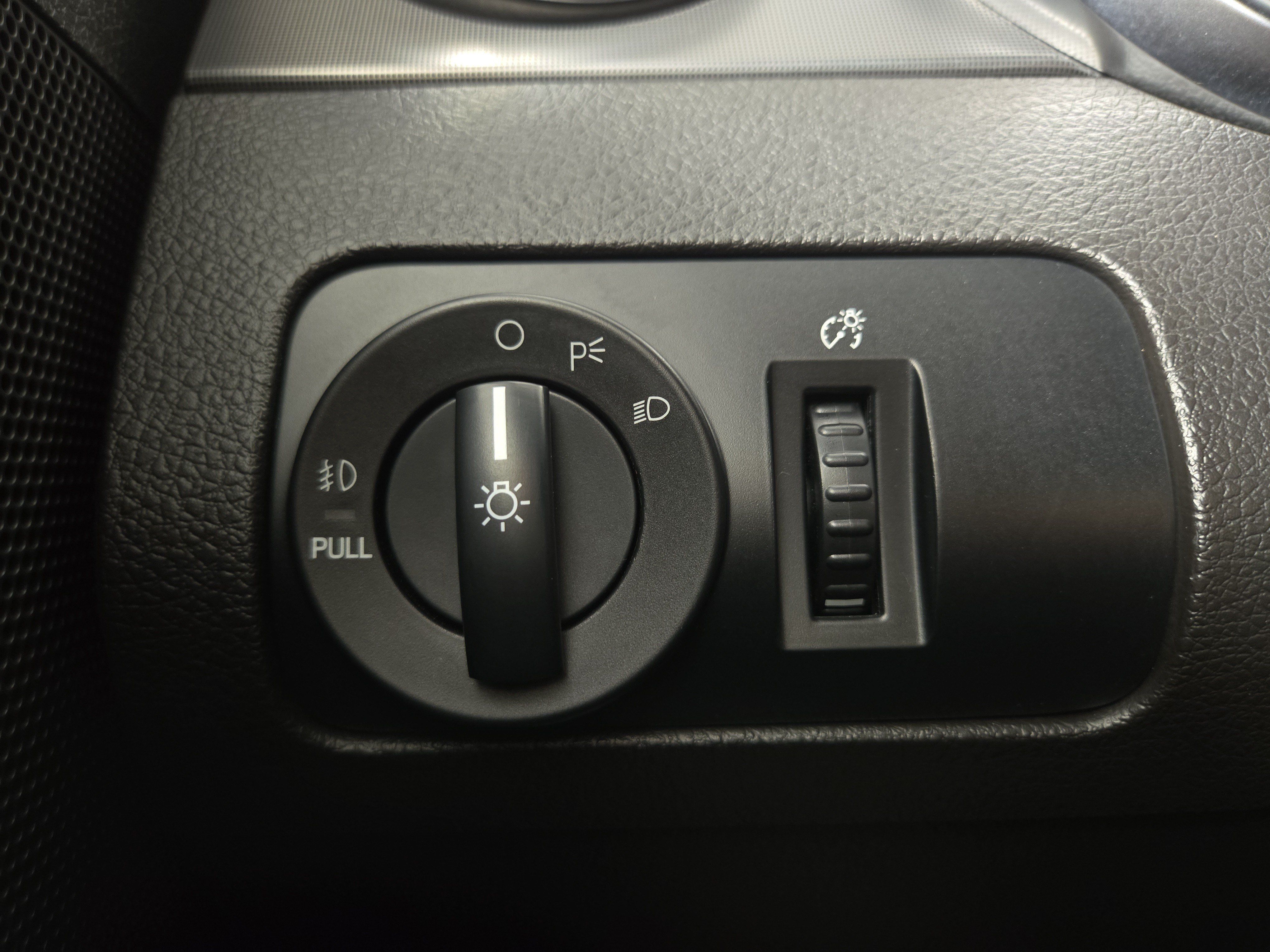 Used 2007 Ford Mustang Shelby GT500 RWD image 23