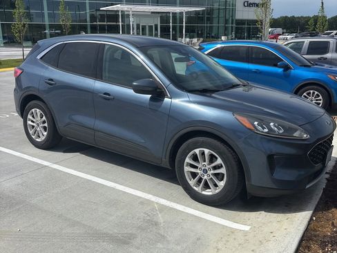 Used 2020 Ford Escape SE FWD image 5