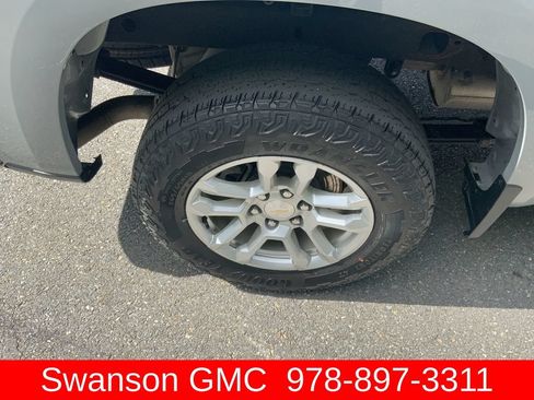 Certified 2024 Chevrolet Silverado 1500 LT AWD/4WD image 33
