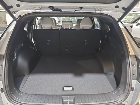 New 2026 Hyundai Tucson Limited image 13