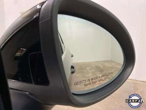 Used 2014 Porsche Cayenne S image 95