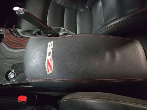 Used 2009 Chevrolet Corvette Z06 w/ Preferred Equipment Group RWD image 24