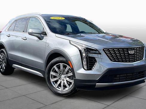 Used 2023 Cadillac XT4 Premium Luxury w/ Enhanced Visibility Package image 2