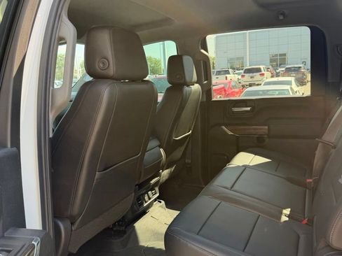 Used 2020 Chevrolet Silverado 2500 LT w/ All Star Edition AWD/4WD image 7