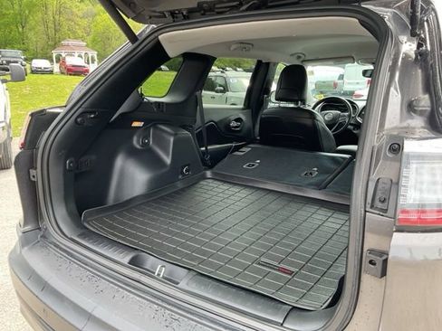 Used 2020 Jeep Cherokee Limited AWD/4WD image 60