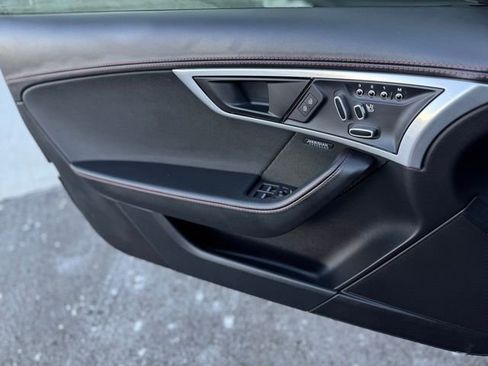Used 2021 Jaguar F-TYPE R image 13