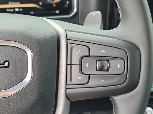 New 2026 GMC Sierra 1500 Denali w/ Denali Reserve Package AWD/4WD image 13