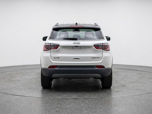 Used 2025 Jeep Compass Limited AWD/4WD image 7