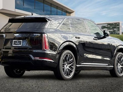 New 2026 Cadillac Escalade IQ Sport 1 w/ LPO, ONYX Package image 4