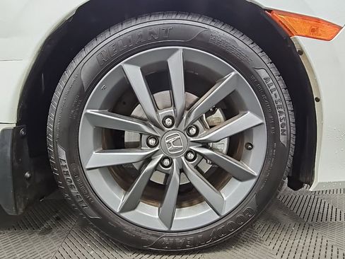 Used 2021 Honda Civic EX image 38