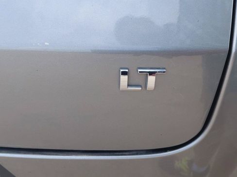 Used 2025 Chevrolet TrailBlazer LT AWD/4WD image 17