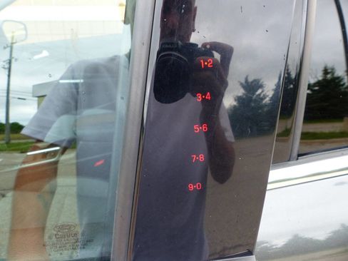 Used 2019 Ford Escape SE image 16