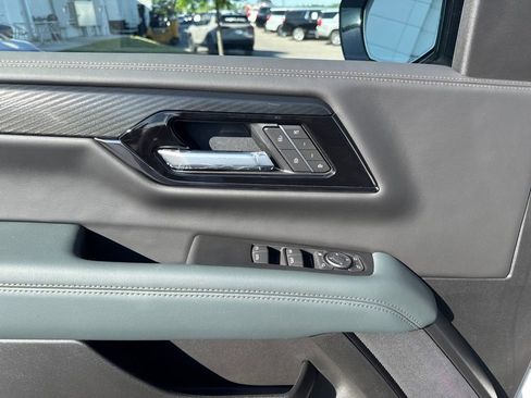 New 2026 GMC Yukon XL AT4 w/ AT4 Premium Package AWD/4WD image 13