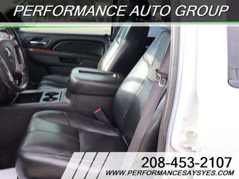 Used 2013 Chevrolet Tahoe LT w/ Luxury Package image 13