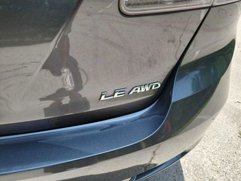 Used 2014 Toyota Venza LE AWD/4WD image 7