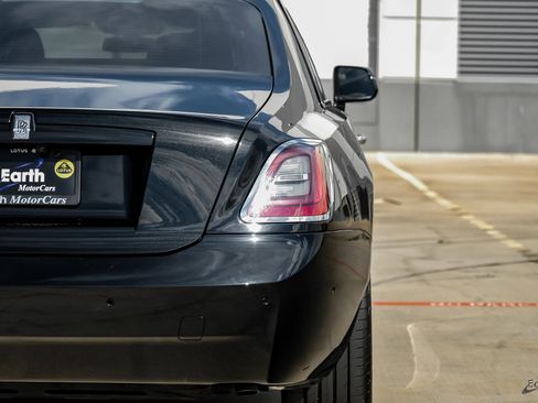 Used 2022 Rolls-Royce Ghost image 12