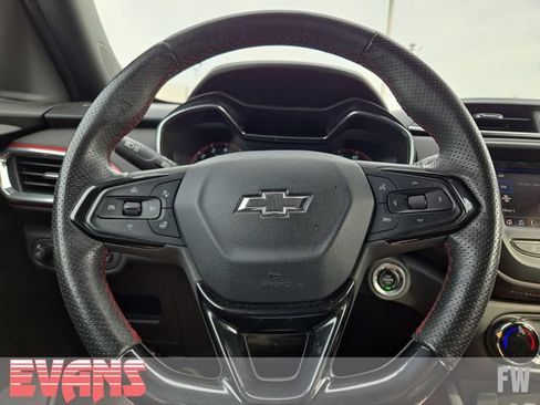 Used 2022 Chevrolet TrailBlazer RS AWD/4WD image 13