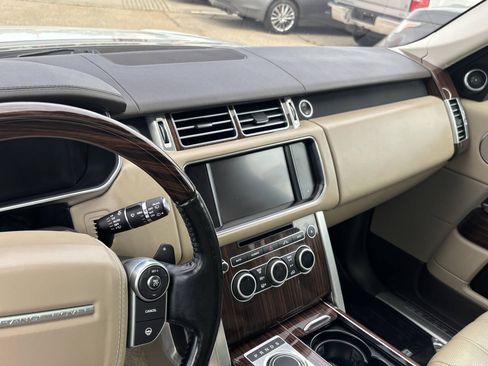 Used 2016 Land Rover Range Rover HSE AWD/4WD image 6