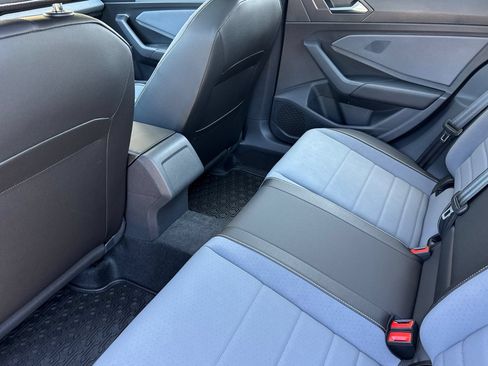 New 2026 Volkswagen Jetta SE FWD image 12