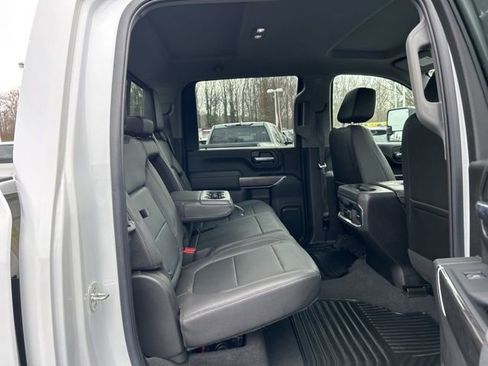 Used 2022 Chevrolet Silverado 2500 LTZ w/ LTZ Plus Package image 18