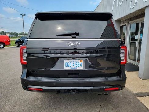Used 2024 Ford Expedition Limited AWD/4WD image 6
